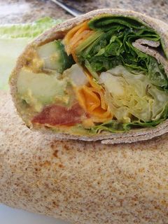 野菜たーっぷりのサラダラップ-レシピのメイン写真