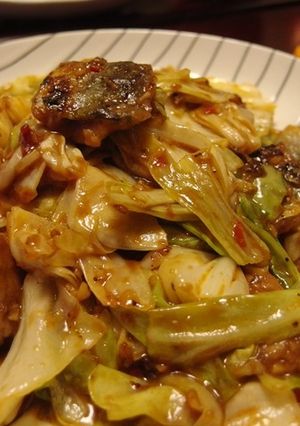 回鍋肉風♪さんまとキャベツの辛味噌炒め-レシピのメイン写真