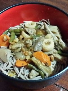とりそば風、筑前煮そば-レシピのメイン写真