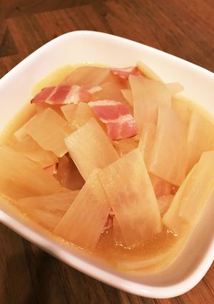 簡単〜大根とベーコンのコンソメ煮-レシピのメイン写真