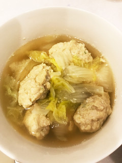 簡単〜白菜と鶏団子のスープ-レシピのメイン写真