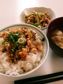 鶏そぼろ-レシピのメイン写真