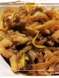 時短で味染み♪牛肉と大根のすき焼き風煮-レシピのメイン写真