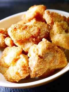 おからパウダーで糖質オフ!鶏もも塩唐揚げ-レシピのメイン写真