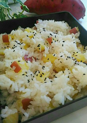 みんな大好き☆鍋で炊く☆さつまいもご飯-レシピのメイン写真