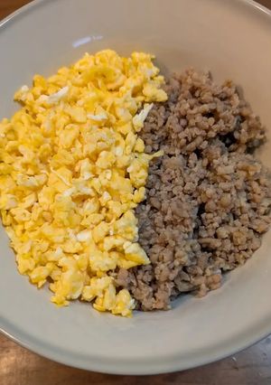 そぼろ丼-レシピのメイン写真