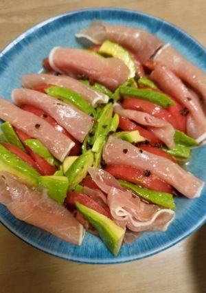 生ハムとアボカドのサラダ-レシピのメイン写真