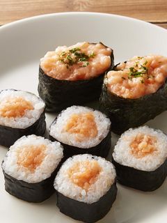 とろ~りサーモンの細巻き&軍艦巻き-レシピのメイン写真