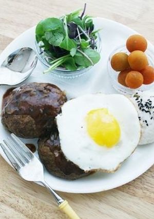ソースレシピ付き☆ハンバーグステーキ-レシピのメイン写真