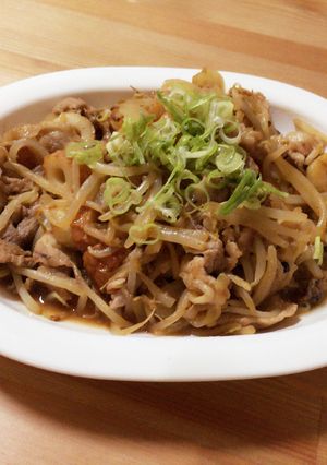 簡単美味しい☆豚肉ともやしの味噌炒め-レシピのメイン写真