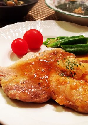 かけるデミソースで簡単ご馳走豚ロース-レシピのメイン写真