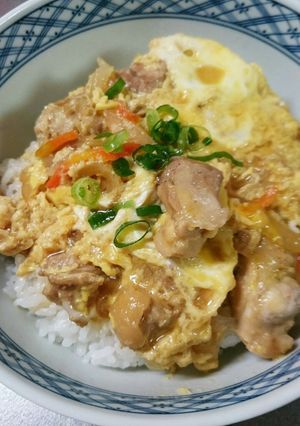 フライパンで☆鶏もも肉の親子丼☆簡単！-レシピのメイン写真