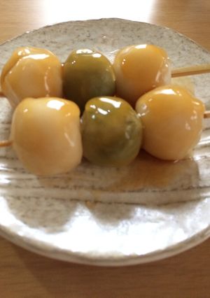青汁の粉入りみたらし団子-レシピのメイン写真