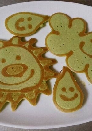 お絵かきホットケーキ(青汁入)-レシピのメイン写真