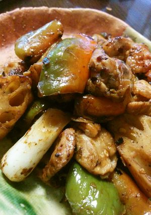 鶏もも肉と蓮根とピーマンの味噌炒め-レシピのメイン写真