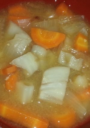 味噌汁　人参　レンコン　玉ねぎ-レシピのメイン写真