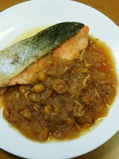 フライパン1つ☆鮭のなめこおろしあんかけ-レシピのメイン写真