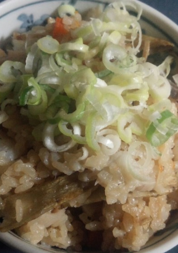根菜類と人参の炊き込みご飯-レシピのメイン写真