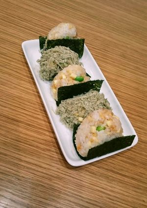 天かす・チーズ・枝豆で激ウマおむすび-レシピのメイン写真