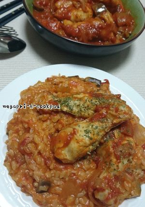 変身！手羽元のトマト煮込みからのリゾット-レシピのメイン写真