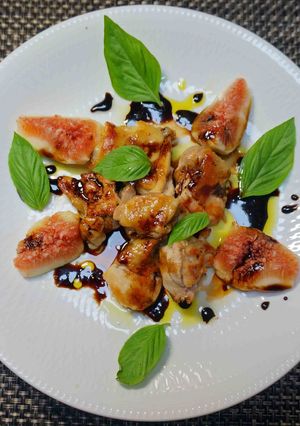鶏もも肉といちじくのバルサミコソースかけ-レシピのメイン写真