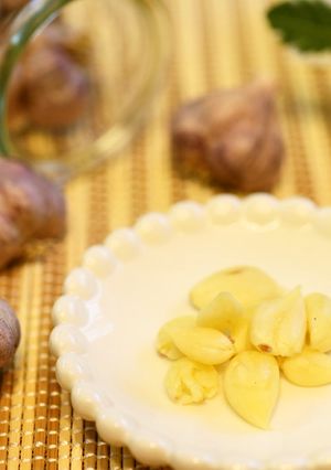簡単です！島にんにく☆皮のむき方-レシピのメイン写真