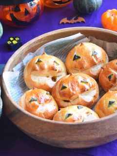ジャックオランタン♪カボチャ焼肉パン★-レシピのメイン写真