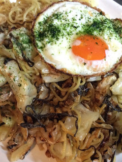 ☆オイルサーディンと塩昆布焼きそば☆-レシピのメイン写真