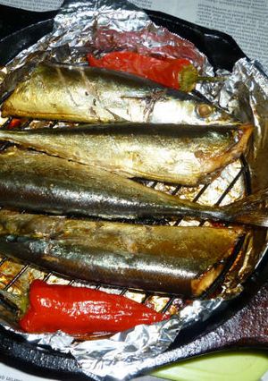 キャプスキで汐秋刀魚の燻製(緑茶版)-レシピのメイン写真