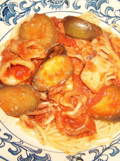 イカとナスとまいたけのトマトソースパスタ-レシピのメイン写真