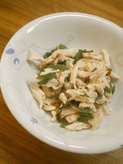 面倒な工程は省略!鶏ささみの梅紫蘇和え-レシピのメイン写真