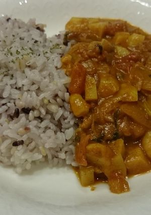 子供も食べられる♪海老のココナッツカレー-レシピのメイン写真