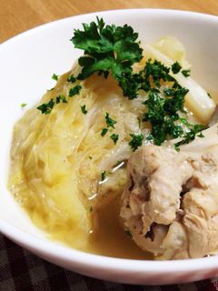 キャベツと鶏手羽元のスープ煮-レシピのメイン写真