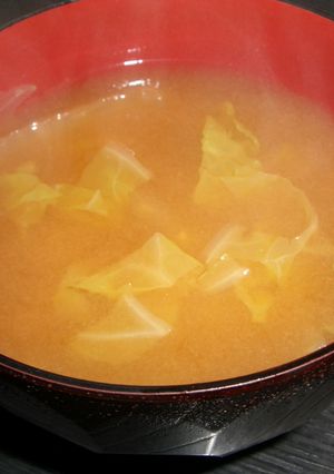 簡単スピーディ☆残った白菜で味噌汁-レシピのメイン写真