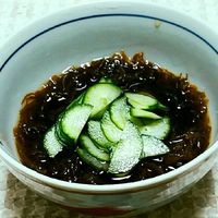 もずくを美味しく！基本のもずく酢やバリエーション豊かなアレンジ