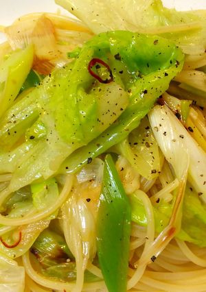 レタスと焦がしネギのペペロンチーノ-レシピのメイン写真