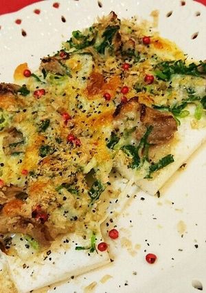 ねぎたっぷり味噌豚☆チーズのはんぺんピザ-レシピのメイン写真