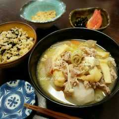 รูปของ 【汁物】秋の味覚凝縮♡具だくさん豚汁