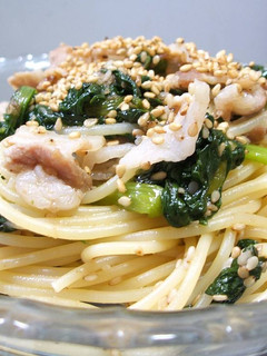 ごまたっぷり小松菜と豚バラの和風パスタ♪-レシピのメイン写真