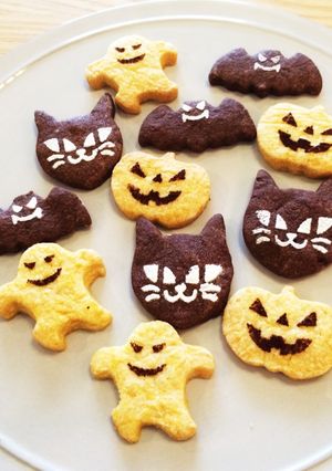 ハロウィンクッキー(かぼちゃとココア)-レシピのメイン写真