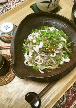小料理屋の「鶏皮ポン酢」旬の茗荷を使って-レシピのメイン写真