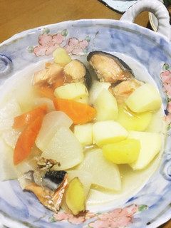 鮭と大根ジャガイモの炊いたん-レシピのメイン写真