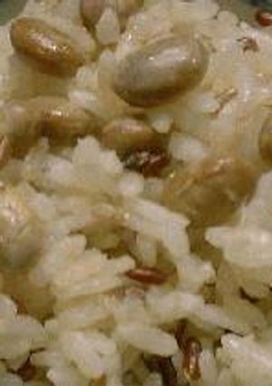炒り豆入り赤米ご飯-レシピのメイン写真