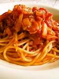 簡単　トマトソースパスタ