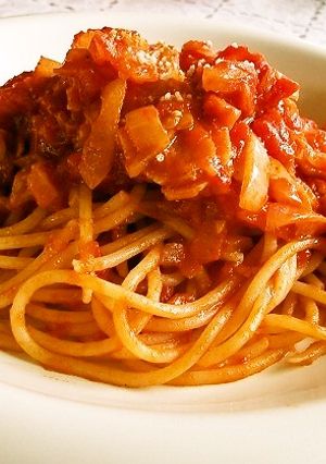 簡単 トマトソースパスタ-レシピのメイン写真