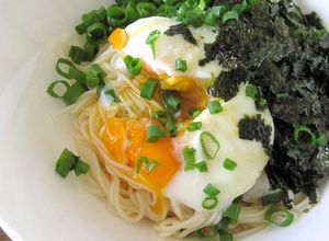 温泉卵とネギとゴマ油のおそうめん-レシピのメイン写真