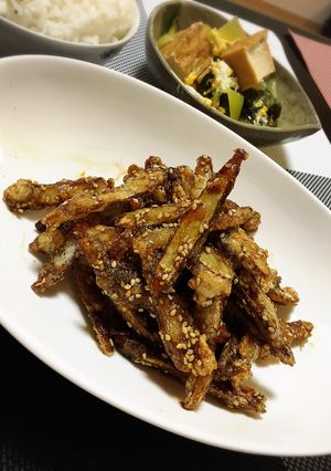 つまんでどうぞ！カリッと甘辛ゴボウ唐揚げ-レシピのメイン写真