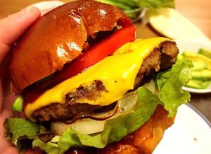 本格的★絶品アボカドチーズバーガー-レシピのメイン写真