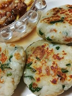 材料3つで超簡単!はんぺん梅しそお焼き-レシピのメイン写真