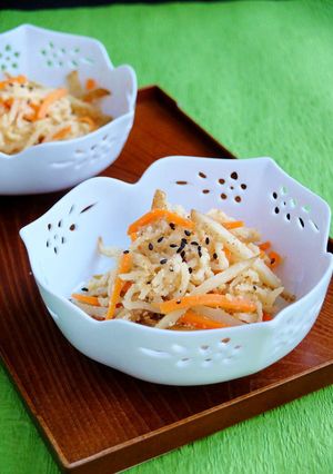 栄養たっぷり☆根菜の胡麻酢和え!-レシピのメイン写真